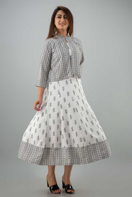 Pahnawa Fashion Women Printed Anarkali Kurta(White, Grey)
