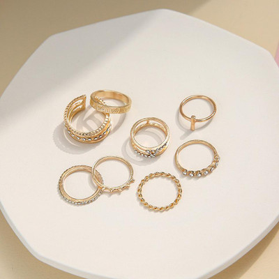 Scintillare by Sukkhi Alloy Gold Plated Ring