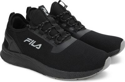 FILA DANTOM Running Shoes For Men(Black)