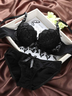 swenson Lingerie Set