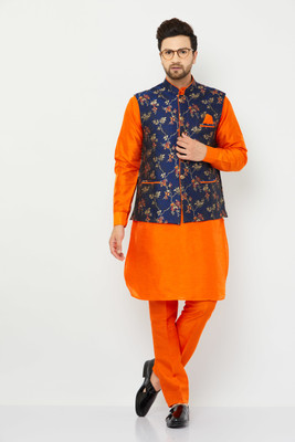 ARMAAN ETHNIC Men Kurta Pant Ethnic Jacket Set