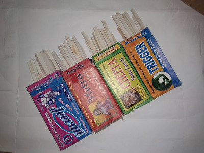 juturus Jeevan, Cheetah Thin, Metro, Trigger (Mixed Slate Pencils) 400g Writing Chalk(30 Sticks)