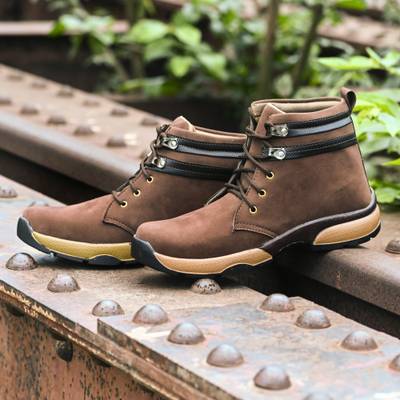 Bucik black leather slippers discount