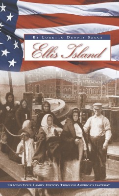 Ellis Island(English, Hardcover, Szucs Loretto Dennis)