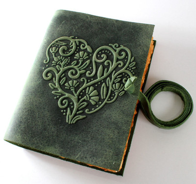 Camlon Exports Heart Embossed Vintage Look Leather Journal A5 Planner/Organizer Unrued 240 Pages(Light Green)