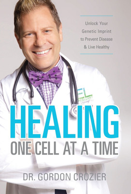 Healing One Cell At a Time(English, Hardcover, Crozier Gordon)