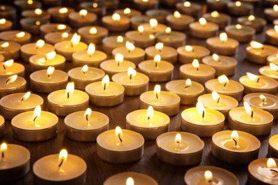 Flipkart SmartBuy Tealight Candle  (White, Pack Of 50) For Rs. 129 @ 55 %