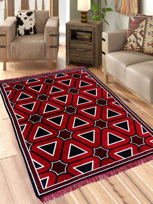 Linen Basics Red Chenille Runner(5 ft,  X 7 ft, Rectangle)