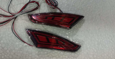 CARMART Car reflector Led Brake Light for Rear Bumper DRL for XUV 500 Type A Car Reflector Light(Red)