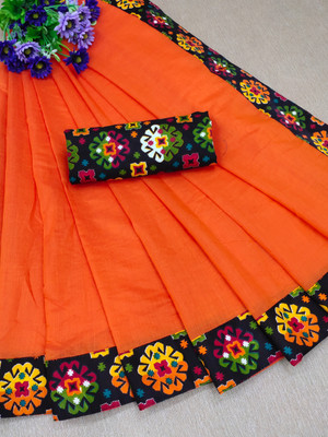 Pinnacledesigns Printed Daily Wear Cotton Blend Saree(Orange)