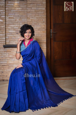 matri textile Solid/Plain Bandhani Cotton Blend Saree(Blue)