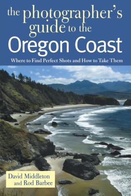 The Photographer's Guide to the Oregon Coast(English, Paperback, Middleton David)