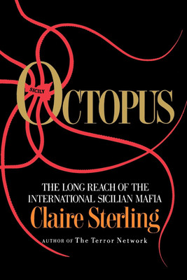 Octopus(English, Paperback, Sterling Claire)
