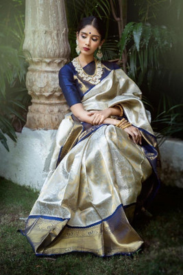 Miren Self Design Banarasi Jacquard Saree(Cream)
