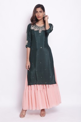 WISHFUL by W Women Embroidered Straight Kurta(Dark Green)