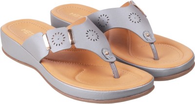 METRO Women Wedges(Grey , 8)