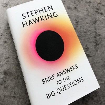 Brief Answers To The Big Questions Stephen Hawking (English, Paperback) (Paperback, Stephen Hawking)(Paperback, Stephen Hawking)