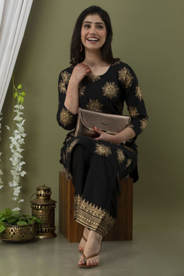 Surhi Women Kurta Palazzo Set