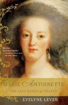 Marie Antoinette(English, Paperback, Lever Evelyne)