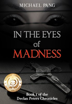 In the Eyes of Madness(English, Hardcover, Pang Michael)