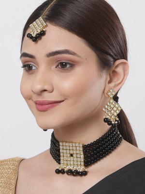 Karatcart Alloy Gold-plated Black Jewellery Set(Pack of 1)
