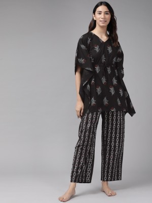 Yash Gallery Women Floral Print Black Top & Pyjama Set