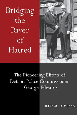 Bridging the River of Hatred(English, Paperback, Stolberg Mary M.)