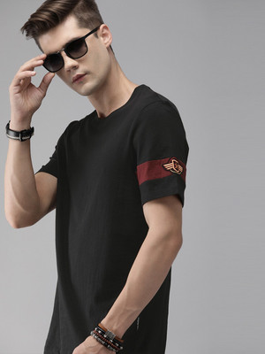 Roadster Solid Men Round Neck Black T-Shirt