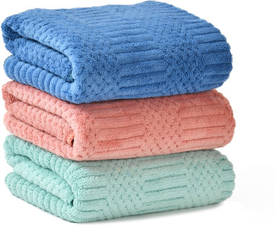 UrbanLeaf Microfiber 300 GSM Hand, Face, Sport Towel Set(Pack of 3)