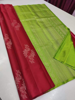 SHWENILA Solid/Plain Assam Silk Pure Silk Saree(Red)