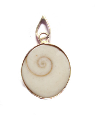 RR SHREE KRISHNA TRADERS Gomti Chakra Locket Stoneware Yantra(Pack of 1)
