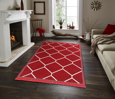 Linen Basics Red Chenille Runner(5 ft,  X 208 cm, Rectangle)