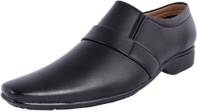 Aaeshu Men and boys atractrive comforable stylish black color formal shoe Slip On For Men(Black , 8)