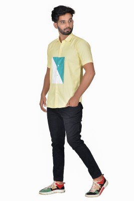 Club maxx Men Color Block Casual Yellow Shirt