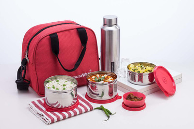 Signoraware +500 +350+70 ml .with 750 ml bottle (Colour May Vary ) Red 5 Containers Lunch Box(1420 ml)