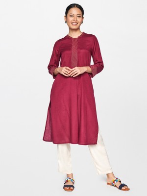 GLOBAL DESI Women Solid Straight Kurta(Maroon)