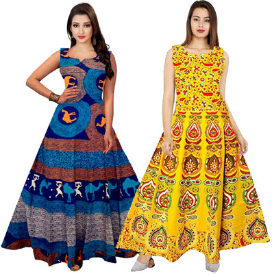 Shree Disha Flared/A-line Gown(Black, Blue)