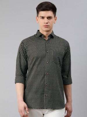 MILLENNIAL MEN Men Printed Casual Black Shirt