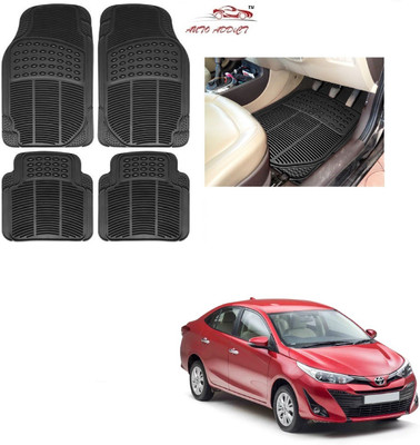 AuTO ADDiCT Rubber Standard Mat For  Toyota Yaris(Black)
