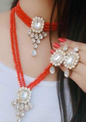 White pearl Alloy Gold-plated Red Jewellery Set(Pack of 1)