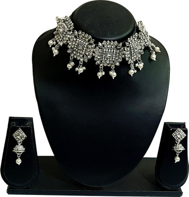 Trendchicks Oxidised Silver Silver White, Silver Jewellery Set(Pack of 1)