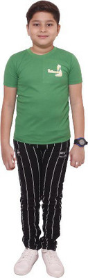 CULLEENAN Baby Boys & Baby Girls Solid Cotton Blend Regular T Shirt(Green, Pack of 2)