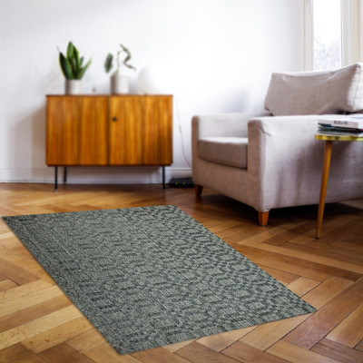 Village Weavers Green Wool Carpet(5 ft,  X 8 ft, Rectangle)