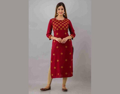 vquality Women Embroidered Straight Kurta(Maroon)