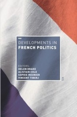 Developments in French Politics 6(English, Paperback, unknown)