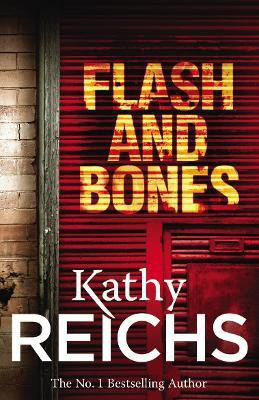 Flash and Bones(English, Paperback, Reichs Kathy)