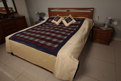 Amba International 100 TC Polyester King Checkered Flat Bedsheet(Pack of 1, Multicolor)