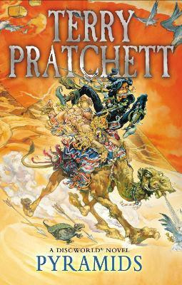 Pyramids(English, Paperback, Pratchett Terry)