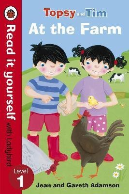 Topsy and Tim: At the Farm - Read it yourself with Ladybird(English, Paperback, Adamson Jean)