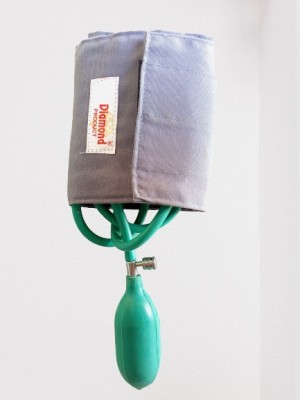 rsc healthcare Rsc-008 Bp Cuff With Bladder, Bulb & Air Valve For Aneroid/Mercurial Sphygnomanometer, Dial BP Fitt to all Aneroid & Dial BP ,Mercury BP ( Like- Diamond ) Made In India Bp Monitor Cuff rsc healthcare Rsc-008 Bp Cuff With Bladder, Bulb & Air Valve For Aneroid/Mercurial Sphygnomanometer, Dial BP Fitt to all Aneroid & Dial BP ,Mercury BP ( Like- Diamond ) Made In India Bp Monitor Cuff